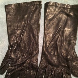 100% Genuine Leather Gloves